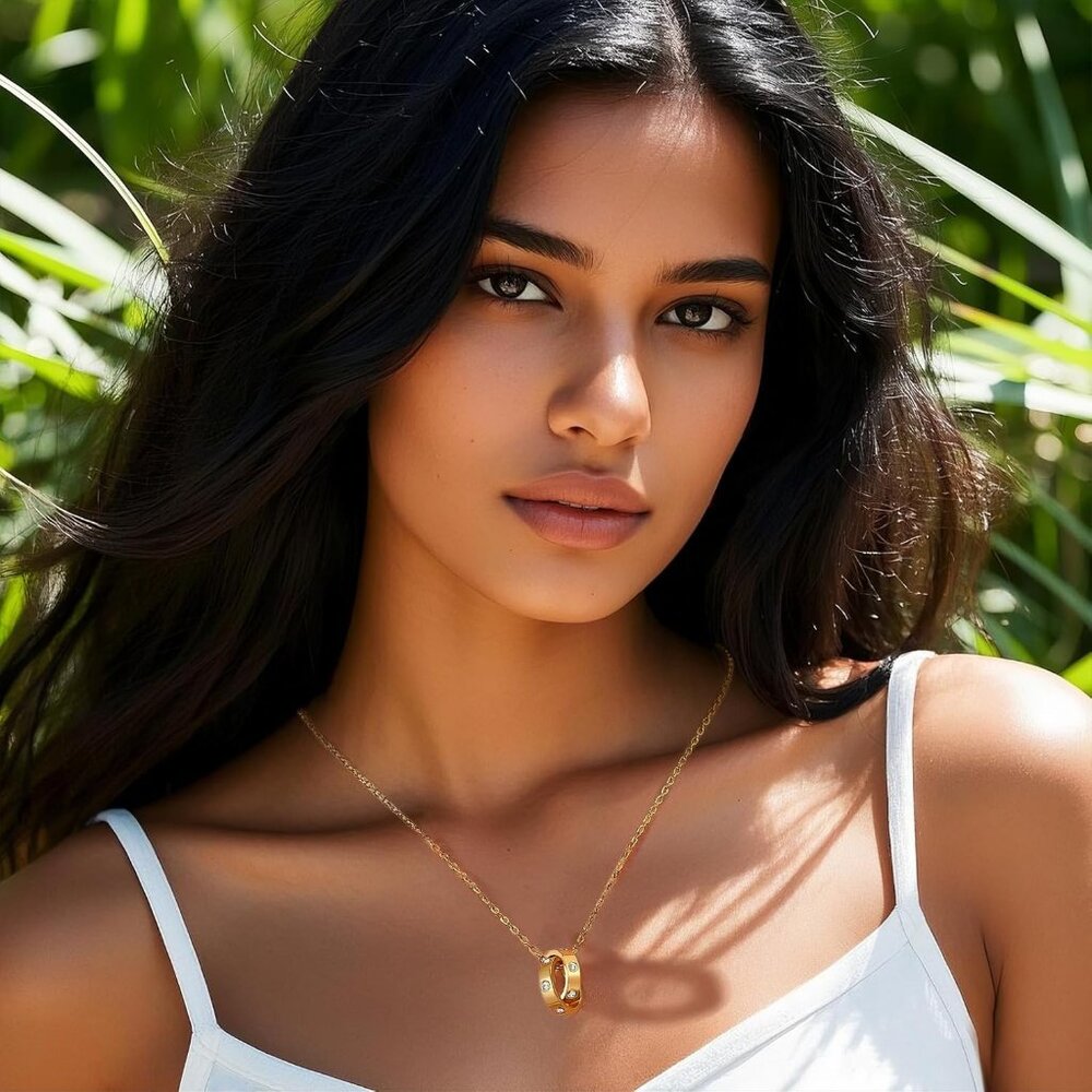 Interlocking Circle Pendant Necklace - Perfect Gi… - image 2